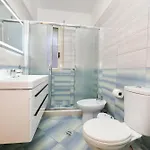 Апартаменты C'est La Sea Влёра