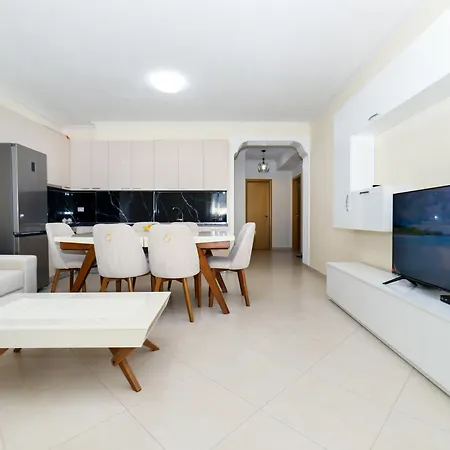 C'est La Sea Apartment
