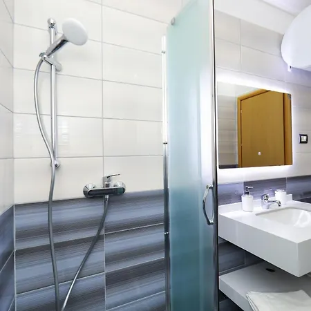 C'est La Sea Apartment Vlore