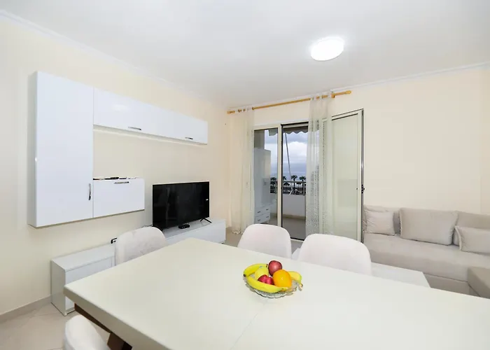 Appartement C'est La Sea Vlorë