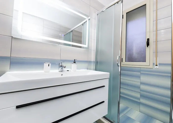 C'est La Sea * Vlorë