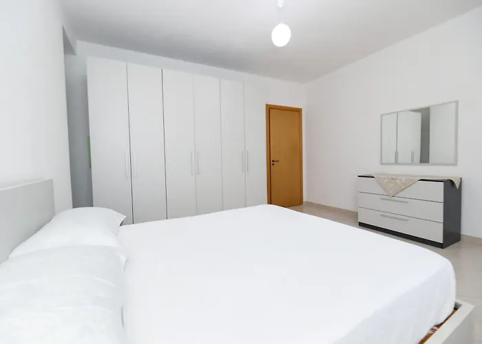 C'est La Sea * Vlorë